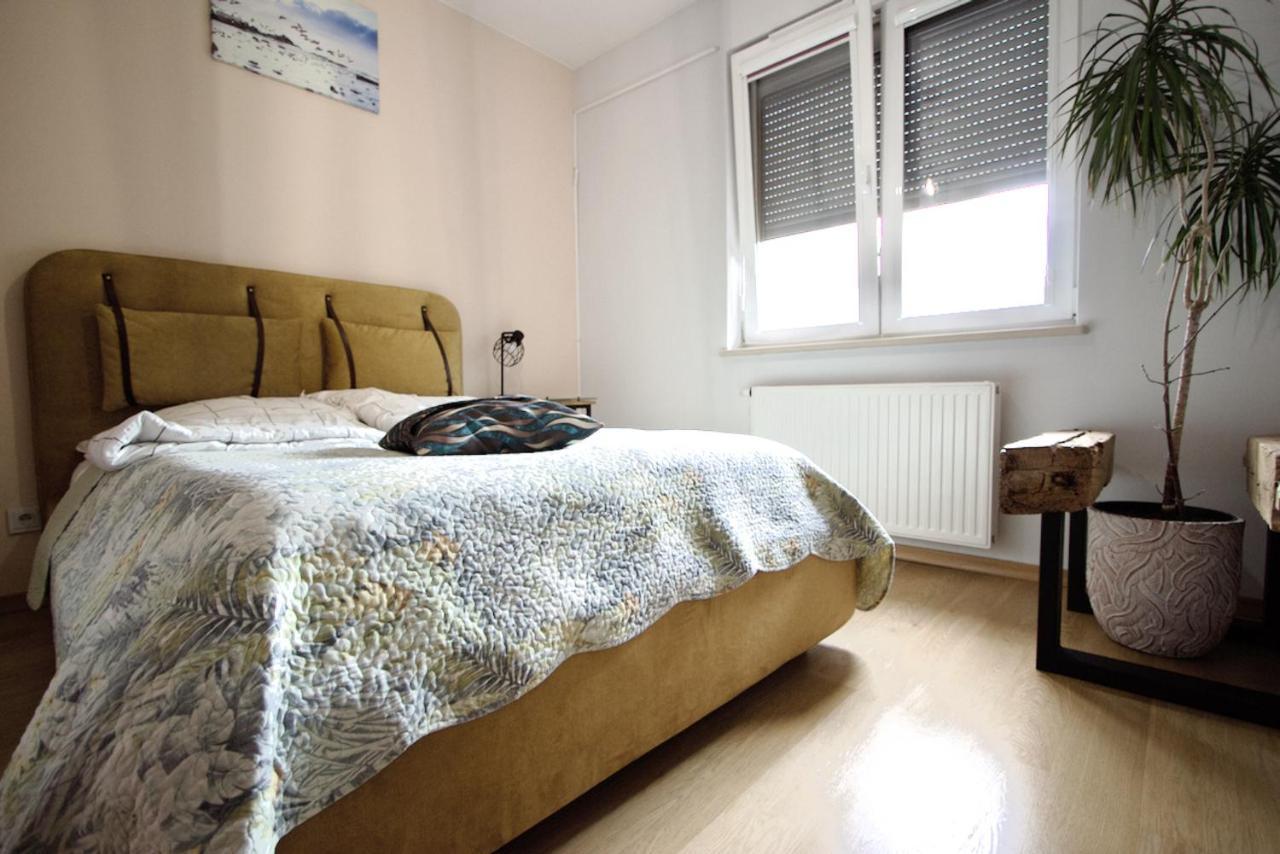 Mp Rent- 48M, Klimatyzacja, Ogrodek, Parking, Jana Kazimierza, Travellerrevawards2024 Lägenhet Warszawa Exteriör bild